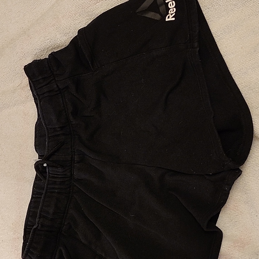 Reebok short shorts sz small